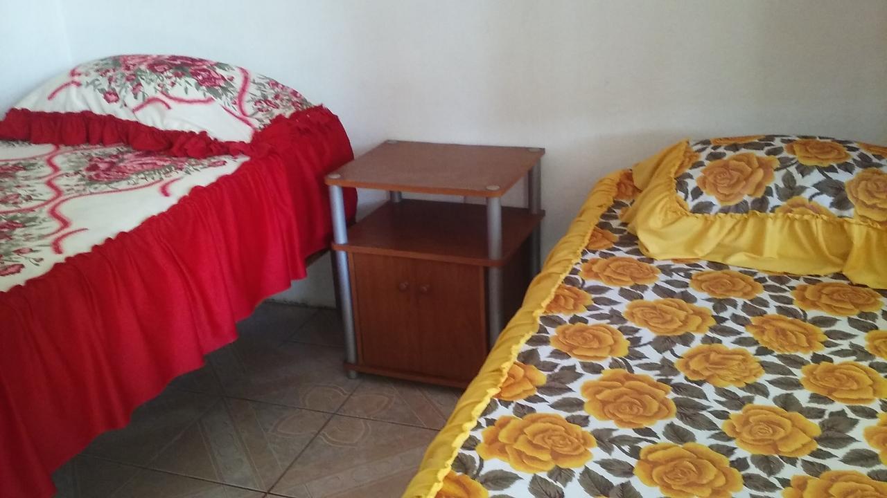 Cabinas Smith 2 Cahuita Eksteriør bilde